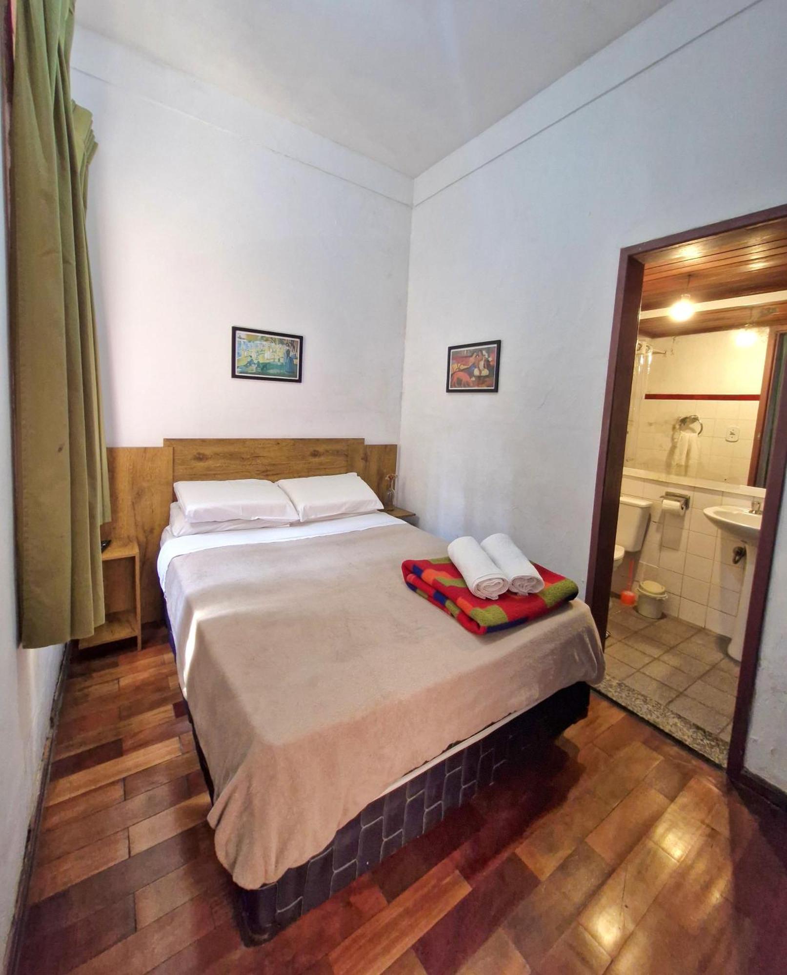 Varanda Pouso E Arte โอว์โรเปรโต ภายนอก รูปภาพ